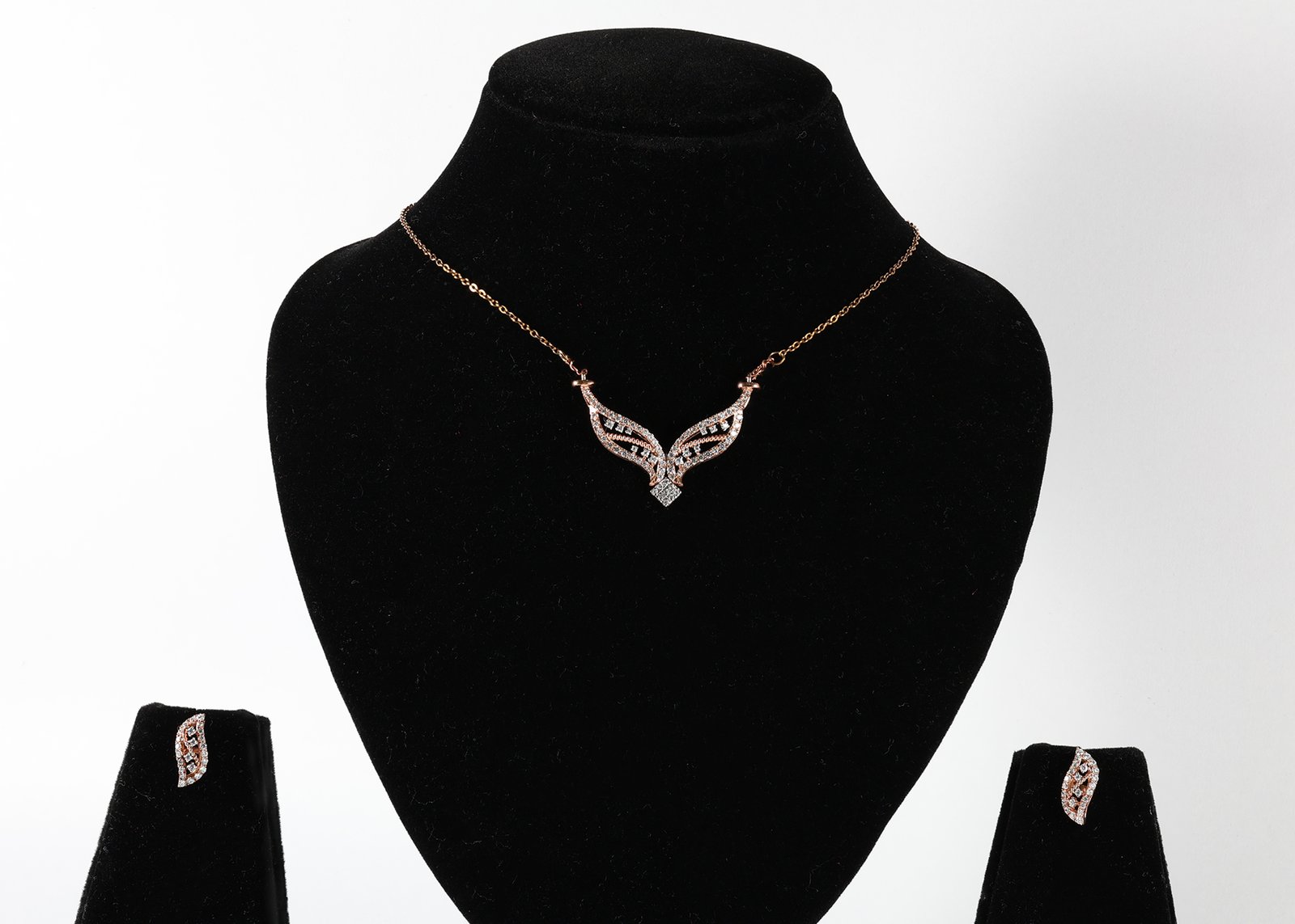 Graceful Wings Mangalsutra